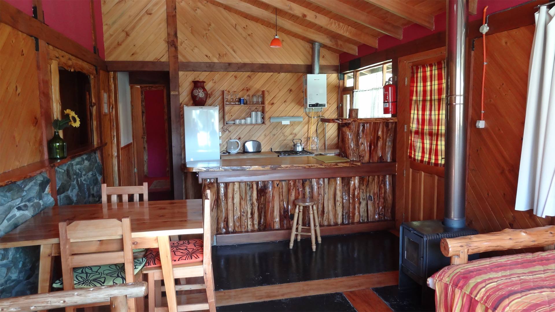 Interior de Cabaña Lola en Futaleufú